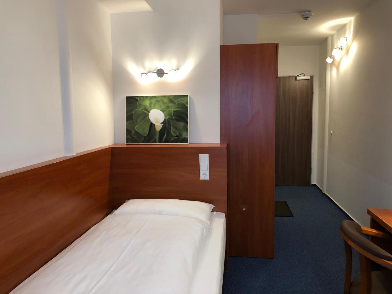 Hotel Mirabell Erlangen Eksteriør billede
