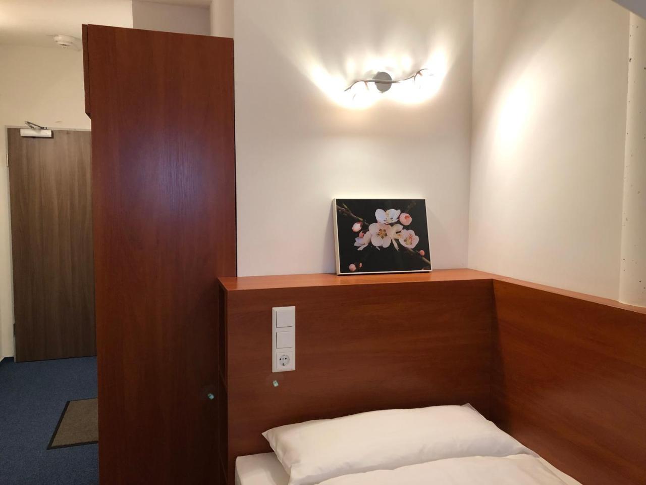 Hotel Mirabell Erlangen Eksteriør billede